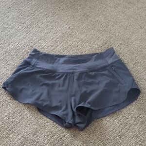 Black outdoor voices running shorts